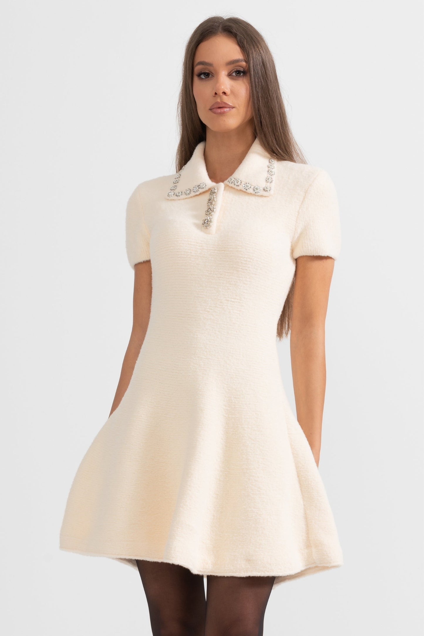 Elegante zachte jurk met korte mouwen