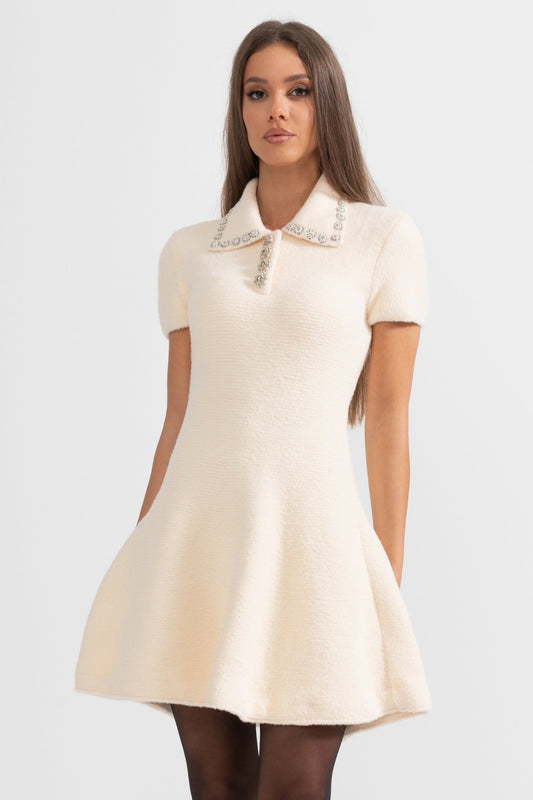 Elegante zachte jurk met korte mouwen