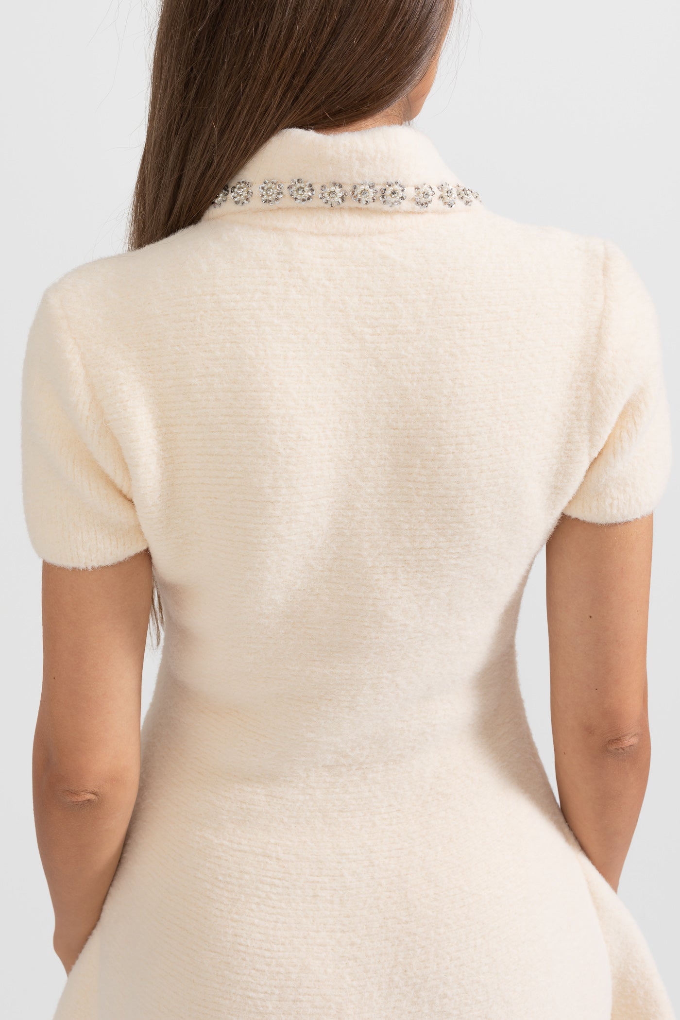 Elegante zachte jurk met korte mouwen