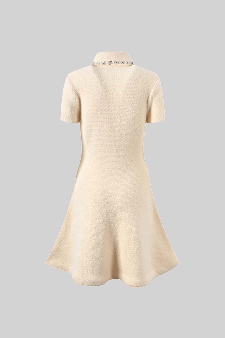 Elegante zachte jurk met korte mouwen
